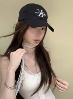 Calvin Klein Ck新款字母刺绣棒球帽 双排高密度刺绣鸭舌帽 这个品牌今年鲨疯了，炒鸡火爆的一款，众多网红明星上身 男女同款 时尚又百搭，谁戴谁好看系