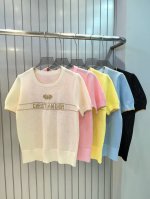 Dior迪奥金蝴蝶字母提花镂空针织短袖 款号：25670104047 颜色：白色 粉色 黄色 蓝色 黑色 尺码：均码 80-125斤