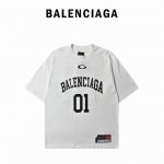 本地自取210 balenciaga巴黎世家25Ss美式字母斜纹布料贴布绣花短袖T恤 辅料：开模原版过鉴定领标100%真丝洗水标。正品代购级原版吊牌配套吊绳 颜
