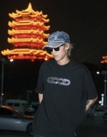 颜色：黑色 红色 码数：S M L Xl