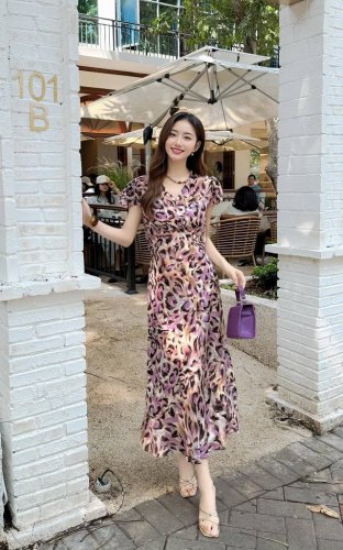 夏季爆款V领对丝后腰打揽02真丝双绉连衣裙。 码数S-Xxl