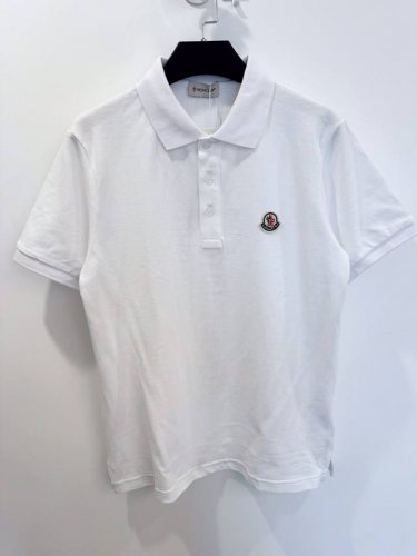 25夏款发 好货上新 蒙口男士短袖翻领polo 休闲中带着商务的感觉 品味十足 国内专柜在售款 但这单是老外特定款 准备出海关的东西 最后不知道什么原因被贸易公