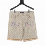 louis Vuitton Lv 走秀联名 日语短裤 定制原版品质布料，上身立挺有型。进口绣花线，进口机拼皮绣花，还原原版。字母对位对花细节媲美原版。男女同款