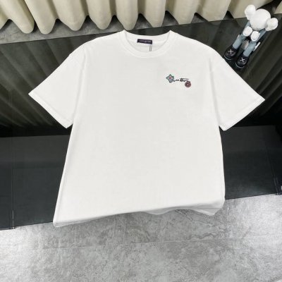 Louis Vuitton 路易威登Lv 25Ss前后刺绣花卉字母圆领短袖T恤 -面料采用320G %纯棉双纱面料 同缸定染特种加粗32支双股1X1螺纹克纯棉面