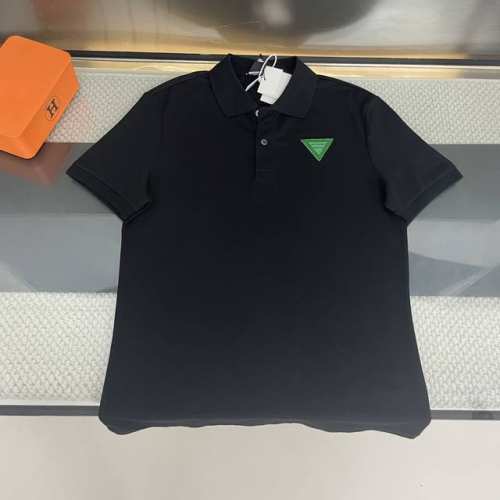 上新 顶级版本 最高品质 Bottega Veneta2025Ss新款翻领官网同款短袖T恤 原版面料高版本高品质 网红明星同款 设计师别出心裁地将经典Logo形