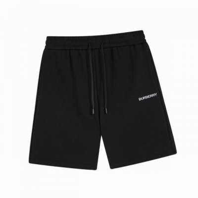 巴宝莉 Burberry 夏季新款 经典字母刺绣休闲短裤 腰部松紧带黑白抽绳设计 定制抽绳口袋两侧都带有斜插口袋设计 后部还带有一个小口袋 高品质纯棉面料 休闲