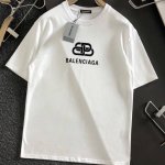 70 长期卖！不下架！ 福利价！Balenciaga巴黎世家短袖锁扣短袖印花T恤 精梳全棉面料 手感舒适 上身有型 透气 质感超赞 好看到没朋友 男女同款 搭配