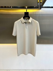 Zegna杰尼亚、2025春夏新品！运动休闲经典翻领短袖polo衫，速干网孔面料，独特设计魅力，非常高端，简约不简单，成衣新典范！面料精选独特面料，手感光滑柔软