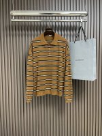 Loewe 2025Ss撞色条纹字母长袖 polo，进口客供棉棉感十足柔软透气舒适，三纽扣门襟，上身特显精神，后领立体刺绣设计，简约休闲，日常通勤皆宜。尺码：S