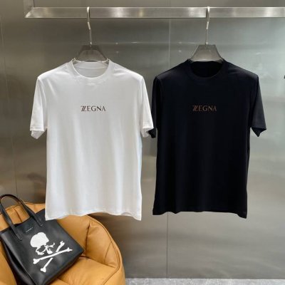 杰尼亚家 杰尼亚T恤 简约而不失格调 经典大方，胸前金色的“Zegna”字样，精致又亮眼，低调中尽显奢华 面料质感超棒，M-2Xl 隔天