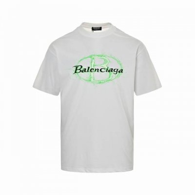 balenciaga 巴黎世家 25Ss 印花短袖 采用260克精梳棉面料 全棉螺纹 面料洗水 手感柔软 透气舒适 胸前数码喷印工艺+发泡字母印花 呈现鲜明的印