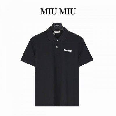 miumiu 缪缪Mm 经典小标刺绣短袖Polo衫 原版品质，欢迎对比。正品8400购入开发，领口定制提花扁机罗纹，面料酵洗，进口机绣刺绣，定制辅料，合身版型。