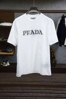 普拉达 prada普拉达- 2025夏季新款短袖T恤，标志性的战马Logo加刺绣工艺，个性艺术系列全网独家首发 百搭款细节处理完美210克纯棉面料十分精致 原版