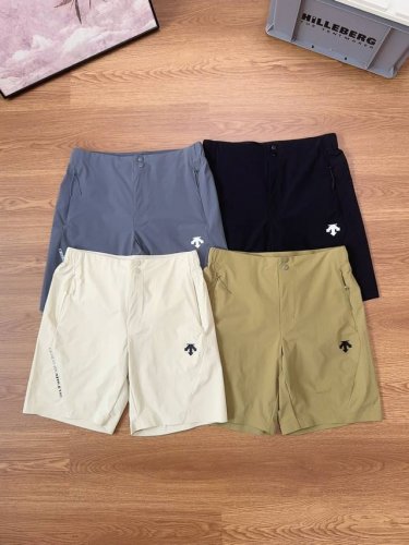 迪桑特夏季新品，户外休闲运动机能五分裤透气 防水 弹力 速干短裤 基础色易搭配 面料质感做工品相都相当完美，懂货的兄弟姐妹一眼就看的出... 特定机能云感舒适速
