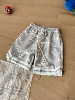 Stussy 早夏斯图西扎染小Logo刺绣美式织带短裤 新品首发 全身白灰撞色处理 特色鲜明 上身超级百搭 户外活动休闲都是良好的搭配 不挑年龄身材 很减龄 不