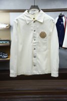 p360 dior 迪奥 25Ss春夏季系列新品 Dior刺绣徽标米白色牛仔衬衫外套 这款衬衫采用米白色棉质牛仔布精心制作，胸前左侧饰以Dior彩色刺绣补丁，背