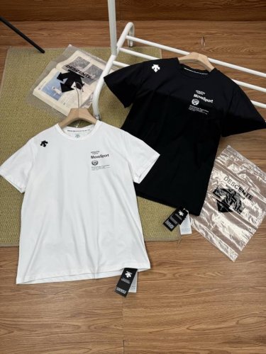 官网款 男女同款 descente 迪桑特25新款夏季综训运动Tough透气排汗男士短袖T恤 进口精梳珠地棉面料亲肤舒爽 不粘身不黏腻 排汗吸湿 隽永又儒雅 运