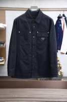 P460 普拉达 秋冬新款棉服外套 原版1:1订制五金配件全进口原版定制 欢迎专柜对比 绝对的高品质 定制专柜同缸面料 超级重工 面料做工杠杠的 版型完美 注意
