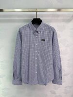 miu*蓝色格子衬衫，经典Logo设计，时尚百搭。长袖设计，舒适耐穿。适合男士，女士同款哦～1色3码Sml 。T226B