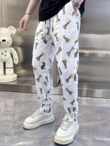 官网原单货 可穿220斤爱马仕Hermes 简约时尚 早春款休闲裤长裤卫裤松紧裤速干裤身穿着非常舒适 低调不失奢华 穿出去非常有档次,裤型款式和裁剪亦无需多言