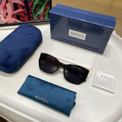新品 ～ 顶级原单版本～ 配专柜高端礼盒～ 年春季新款古驰Gucci Logo 偏光太阳镜实拍，男女多可以带送礼必备经济实惠有面子