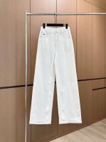 爆款现货 原单品质 Mm6*｜2025链条牛仔裤 定制Yb斜纹棉牛仔材质 工艺洗水处理 呈现立体做旧印花图案 定制面辅料 高雅显气质 直筒长裤剪裁 骨位线条呼应
