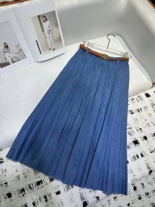 miumi* 25Ss新款牛仔百褶半裙 搭配腰带装饰 简约大气 百搭款 高品质 单色三码 Sml