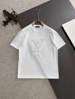 隔天出货 Lv 2025春夏新款 顶级品质 区别通货 重磅推出260克双纱纯棉面料短袖 早春走秀款 个性独家款式 男女同款 采用进口定制定染面料 后领锁链底全包
