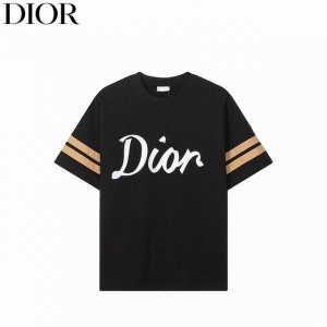 dior 迪奥 25Ss 经典47字母刺绣短袖 面料采用260克纯棉双纱配套11螺纹手感非常舒服 左右袖口采用定制织带缝合 经典精神 男女同款 颜色: 黑 尺码