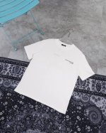 款M224 Ck后背涂鸦 Calvin Kleinck 男女情侣休闲圆领后背涂鸦短袖T恤 莱卡面料质感非常细腻 手感柔软平滑 弹性最好 穿着舒适 体贴合身 现货