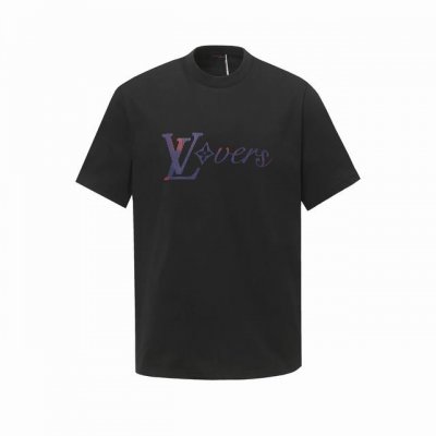 9050# 精品 Lv印花短袖 面料：规格采用实打实280G 100%纯棉 属于高敏感特殊色 我们对面料的要求是要在Uv灯光 D65灯光 采用的是进口染料，光调