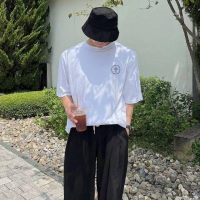 chrome Hearts 克罗心22Ss梵文字母十字架印花情侣短袖 采用230克定制精梳棉，三针五线做工，领口包包边条 舒适透气柔软又亲肤小哥小姐姐绝对是你衣