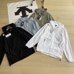 主图 夏季速干Descente 迪桑特顶级舒适四色综训训练运动健身男女Upf80轻薄透气防晒梭织上衣薄外套 轻薄款连帽梭织外套。采用质感梭织面料制作，面料轻质舒