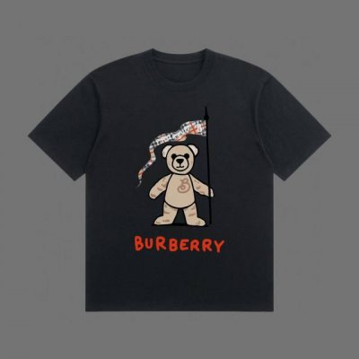 高端品质 Burberry 2025Fall 春夏系列 小熊旗子短袖T恤 区别普通印花 定织300G32支双纱纯棉面料 宽松版型 男女同款 Size：Xs S