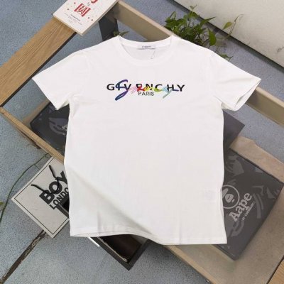 高版本 2025新款Givenchy纪梵希彩虹立体刺绣字母图案Logo绣花休闲情侣圆领短袖T恤，采用32支双纱精梳纯棉爽滑手感，纯棉不起球不起毛，面料厚度240
