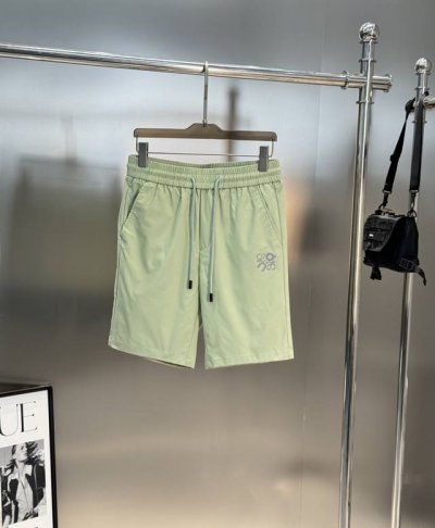 Lowew*罗意威25S新款五分短裤！经典品牌图形.反光烫画工艺.简单高级！高密冰感四面弹轻薄面料.上身无束缚感，舒适透气.男女同款！颜色：黑色.白色.绿色.深