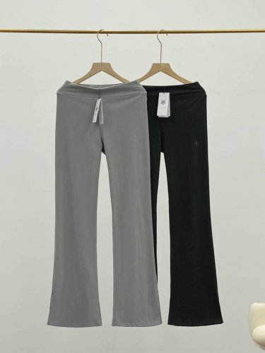 Des迪桑特Women’S 女士阔型针织运动长裤新品 立体裁剪，拼接设计款，弯刀裤阔腿裤香蕉裤，25年新款面料巨巨巨舒服，自带松弛的廓形，人见人夸的裤子，版型无