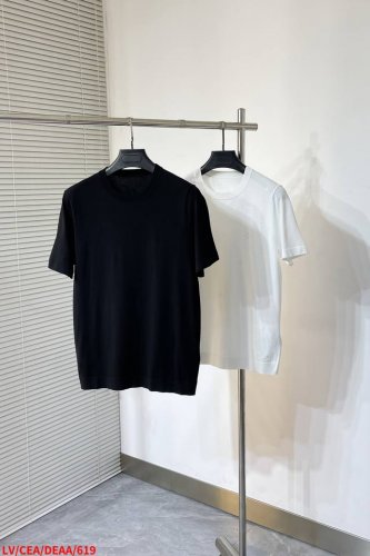 L619 Lv路易威登 2025Ss春夏最新大爆款精品短袖T恤，定制进口轻柔伊力特面料，时尚大牌元素Logo点缀，会呼吸的面料，质感细腻柔软，贴身冰爽顺滑。吸湿