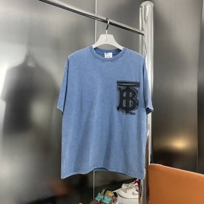 Burry 巴宝莉2025Ss最新款重工洗水做旧扎染圆领短袖T恤 原版面料高版本高品质 网红明星同款 采用32支精梳爽滑双纱平纹面料～手感超好舒适上身亲肤透气，