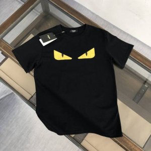款号:F032 Fendi 芬迪 2025夏季新款圆领短袖T恤！ - 260G双纱纯棉顶级面料 手感柔软 百分百纯棉独家出货 定染硫化黑无尘处理面料 -面料：2
