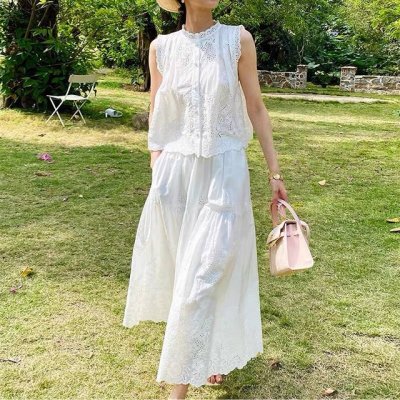 套装 白色纯棉韩系Chic套装女夏季无袖上衣+半身裙镂空刺绣仙气两件套 面料：棉布绣花 Sm Lxl S码胸围92肩宽34衣长56腰围64裙长83 每个码胸围平