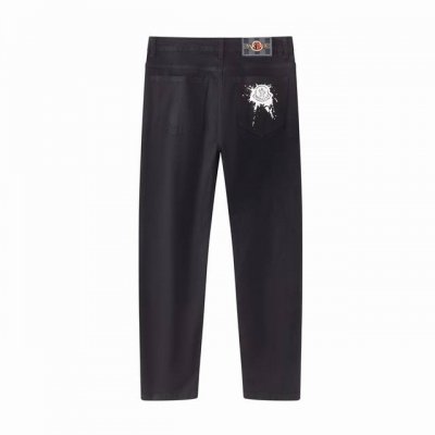 高品质L08# Moncler蒙口牛仔裤 修身剪裁 面料带弹力 外贸标配 正品Ykk拉链 有证书 后袋双色精致小印花Logo吊坠，此款堪称艺术品的存在，秋冬必入