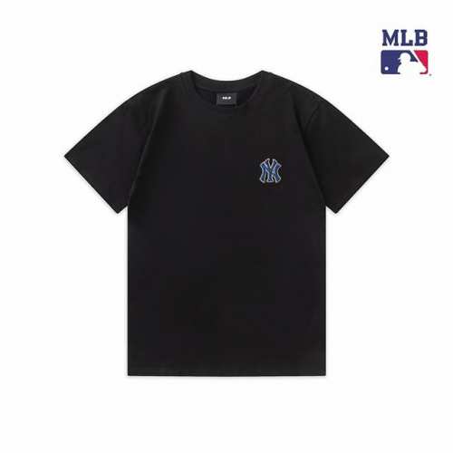 上新 高版本 Mlb刺绣金边老花Logo短袖 一键解锁Mlb夏日新 花 样 带上Mlb老花系列夏日新T图鉴，更新你的夏日 清新配色唤醒夏日氛围，波普老花T恤同步