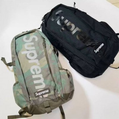 喜悦上新 款号2411 supreme背包 P80 颜色:酷黑色、活力橙、深邃蓝、迷彩绿 尺寸：高48*长30*宽12 常青款，全年有货 "Supreme背包