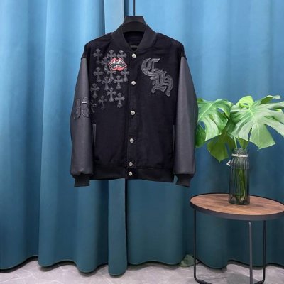 Chrome Hearts克罗心 Ch走秀款灯芯绒棒球服外套 订购原版开模 历时一个月终于出货了，简直太爱了 上身真的超级帅。抖音某博主讲今年新出的会成为未来的