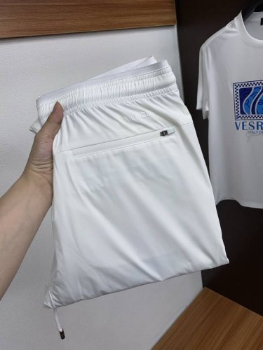 蒙口 25年夏季新款休闲裤 定制面料定制Logo，各种五金配件全是进口原材料，不可错过的一款单品 码数：48-56