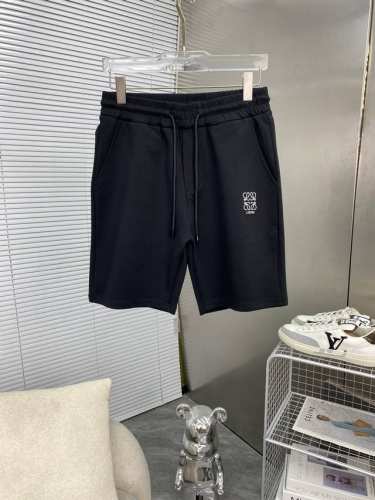 loewe罗意威 新款来袭 2025春夏新款休闲裤短裤，进口高密度定制面料，舒适柔软亲肤，笔挺不易起皱，简单明了，超级百搭上身效果超级棒时尚百搭，笔挺有型，衣橱