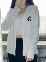 高端Mlb洋基队基础款百搭宽松情侣款防晒服 无感上身上轻入羽毛！ 采用德国技术编织混织面料 防晒 100%防紫外线，有效保护身体每一寸肌肤！手感柔软顺滑 干爽亲