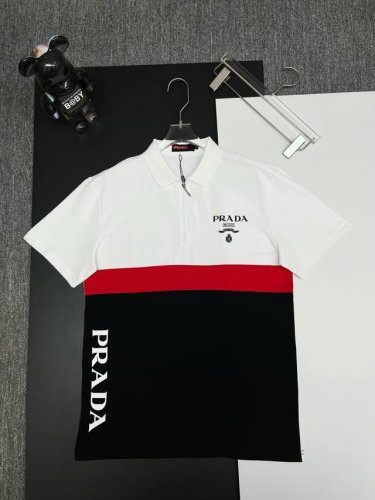 prada 普拉达 字母印花新款polo衫 原版面料 官方同款 采用210克纯棉珠地面料，定制 同缸染面料 手感非常舒服爽滑 版型挺阔有型 一线品牌代工厂p出品