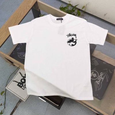2025新款Stussy斯图西经典小人字母图案Logo印花休闲情侣短袖T恤，轻奢高级，上身效果，绝绝子，采用250克纯棉面料，全套定制辅料，印花采用胶浆印花，无